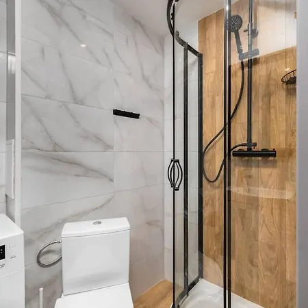 Apartament Czerniakowska 40 B *