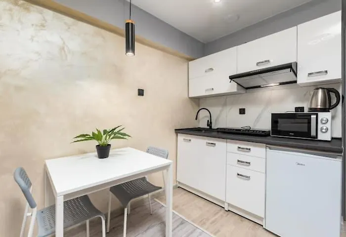 Czerniakowska 40 B شقة *